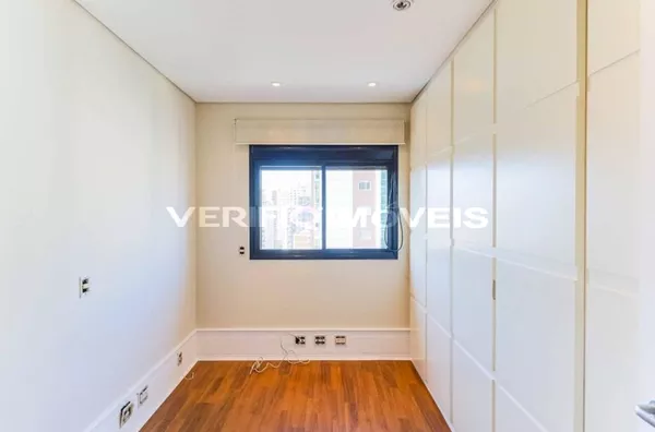 APARTAMENTO no 16º andar com 3 dormitórios e 4 garagens