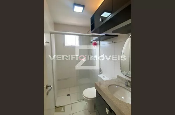 APARTAMENTO no 2º andar mobiliado com 2 dormitórios e 1 garagem