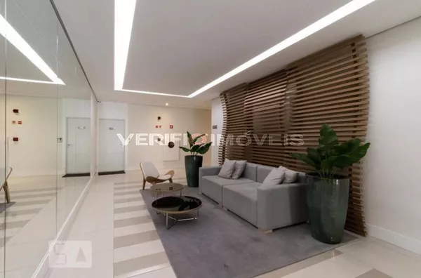 STUDIO no 4º andar mobiliado com 1 dormitório e 1 garagem