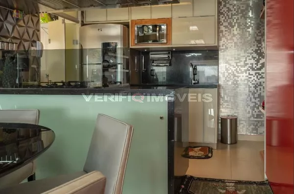 APARTAMENTO no 20º andar com 2 dormitórios e 2 garagens