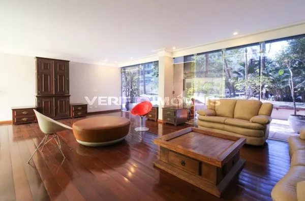 APARTAMENTO no 21º andar com 2 dormitórios e 1 garagem