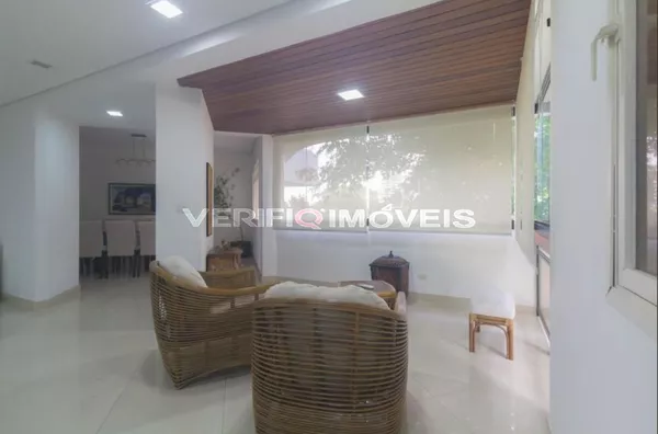 APARTAMENTO no 2º andar mobiliado com 3 dormitórios e 3 garagens