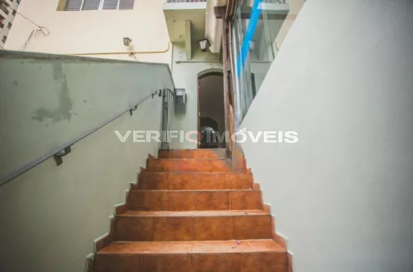 CASA com 3 dormitórios e 1 garagem