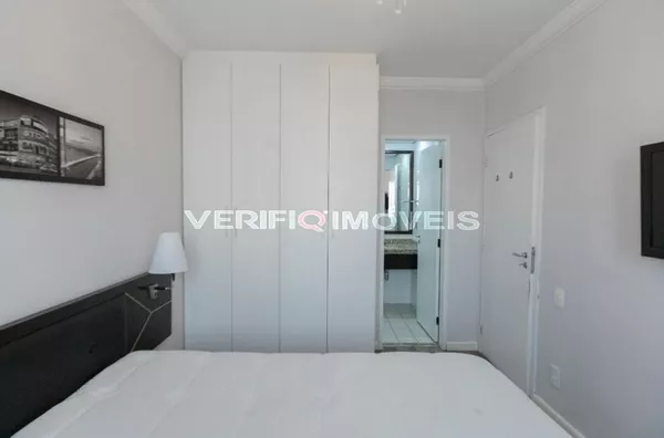 STUDIO no 9º andar mobiliado com 1 dormitório e 1 garagem