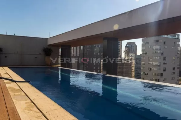 STUDIO no 7º andar mobiliado com 1 dormitório e 1 garagem