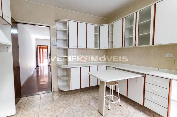 CASA com 2 dormitórios e 1 garagem