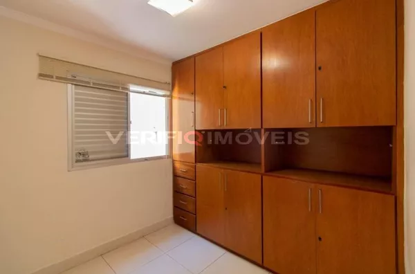 APARTAMENTO no 10º andar com 2 dormitórios e 1 garagem