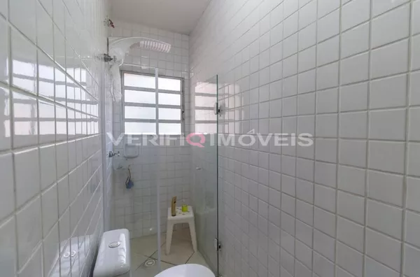 CASA com 4 dormitórios e 6 garagens