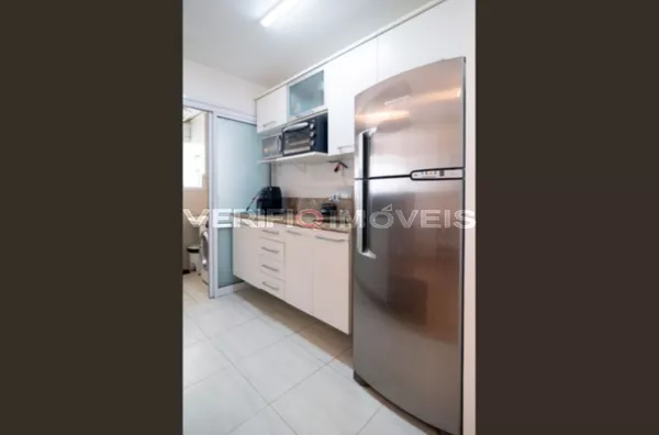 APARTAMENTO no 8º andar mobiliado com 1 dormitório e 1 garagem