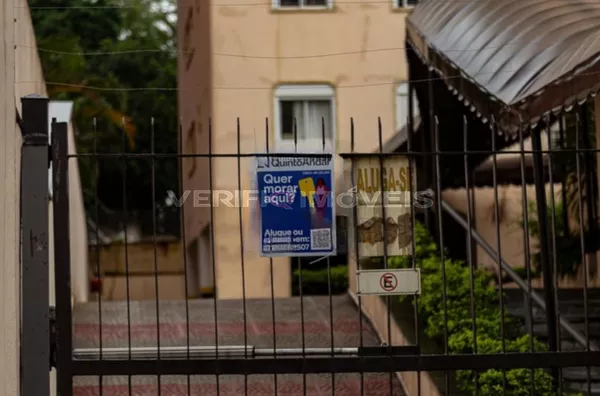 APARTAMENTO no 11º andar mobiliado com 2 dormitórios e 2 garagens