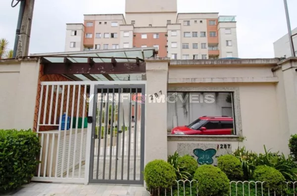 APARTAMENTO no 7º andar com 2 dormitórios e 2 garagens