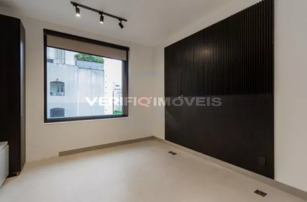 STUDIO no 6º andar com 1 dormitório e 1 garagem