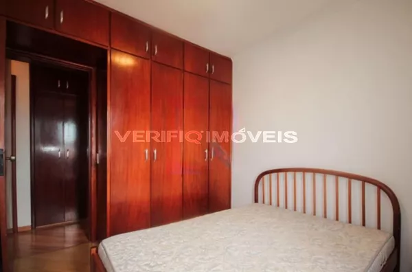 APARTAMENTO no 3º andar com 3 dormitórios e 2 garagens