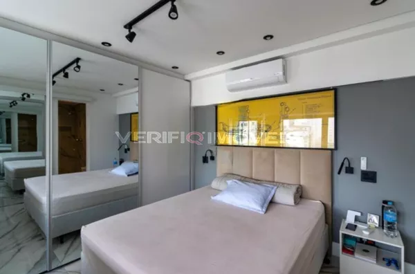 APARTAMENTO no 13º andar com 1 dormitório e 1 garagem
