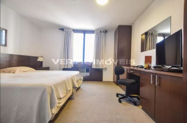 STUDIO no 5º andar mobiliado com 1 dormitório e 1 garagem