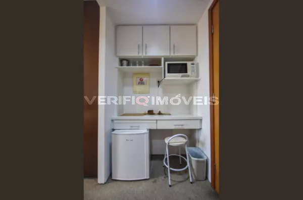 STUDIO no 5º andar mobiliado com 1 dormitório e 1 garagem