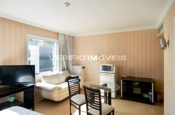 APARTAMENTO no 10º andar com 1 dormitório