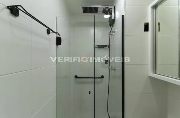 STUDIO no 6º andar mobiliado com 1 dormitório