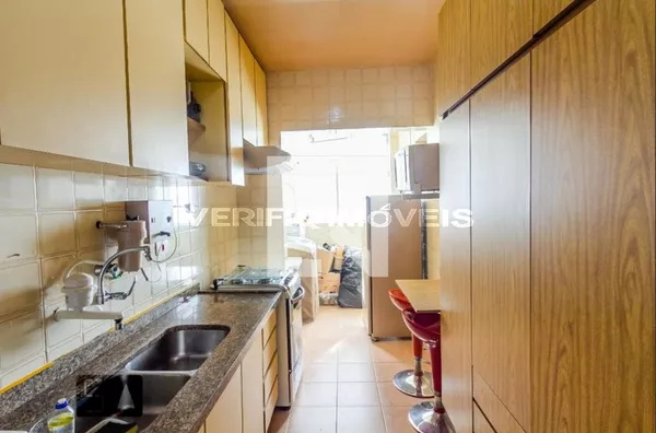 APARTAMENTO no 14º andar com 3 dormitórios e 1 garagem