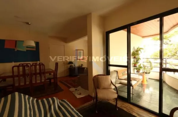APARTAMENTO no 3º andar com 3 dormitórios e 2 garagens