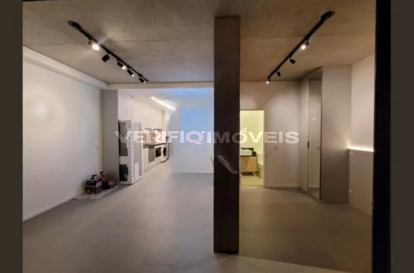 APARTAMENTO no 8º andar com 1 dormitório e 1 garagem