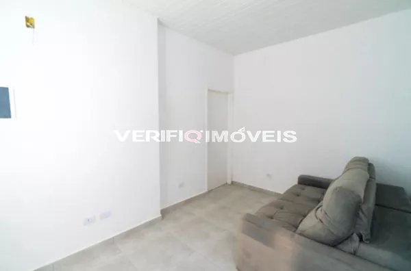 CASA com 1 dormitório