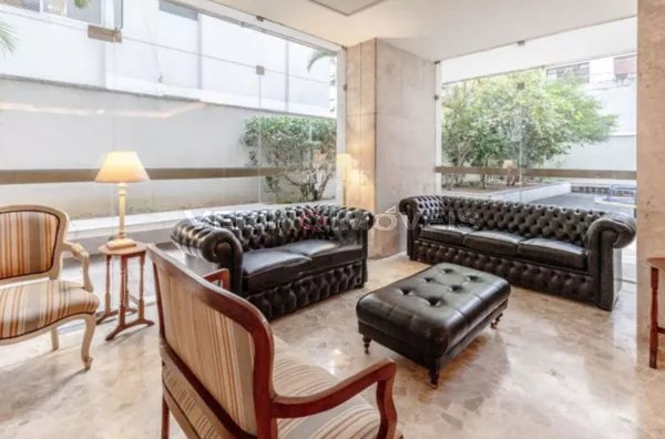 APARTAMENTO no 6º andar com 3 dormitórios e 1 garagem