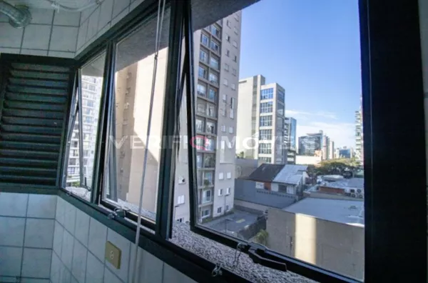 APARTAMENTO no 3º andar com 2 dormitórios e 1 garagem