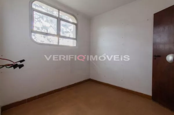 APARTAMENTO no 2º andar com 4 dormitórios e 3 garagens