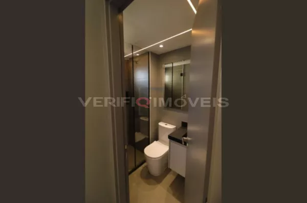 APARTAMENTO no 13º andar com 2 dormitórios e 1 garagem