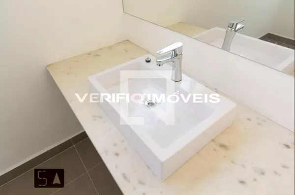APARTAMENTO no 7º andar com 3 dormitórios e 1 garagem
