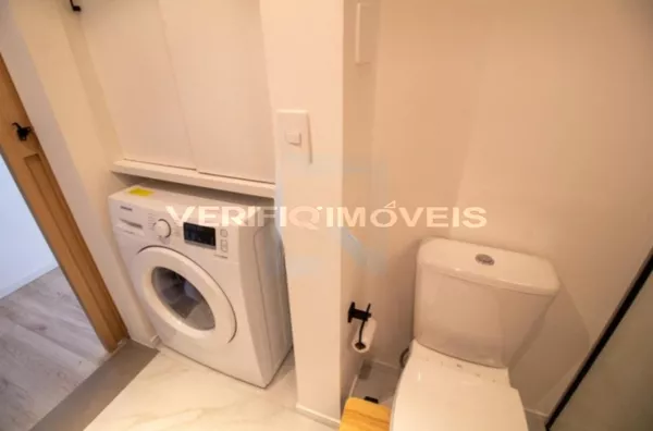 STUDIO no 13º andar mobiliado com 1 dormitório e 1 garagem