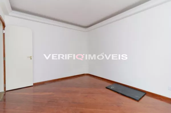 APARTAMENTO no 4º andar com 4 dormitórios e 4 garagens