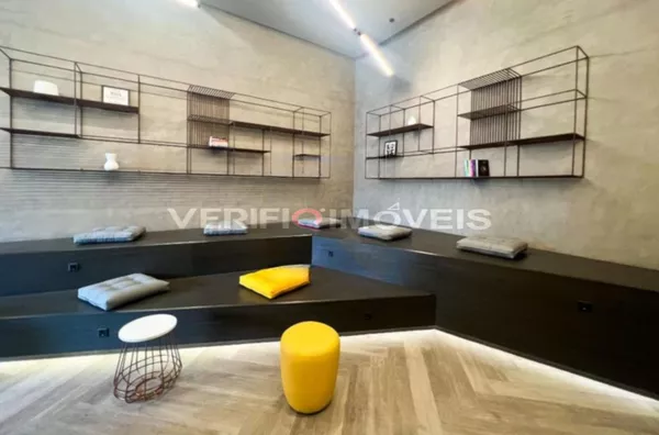 APARTAMENTO no 22º andar mobiliado com 1 dormitório e 1 garagem