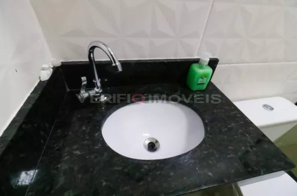 STUDIO no 1º andar mobiliado com 1 dormitório