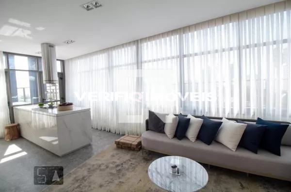 APARTAMENTO no 2º andar mobiliado com 1 dormitório