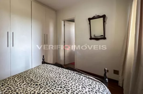 APARTAMENTO Térreo com 4 dormitórios e 6 garagens