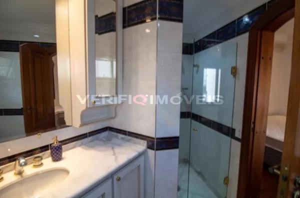 APARTAMENTO no 10º andar com 4 dormitórios e 4 garagens