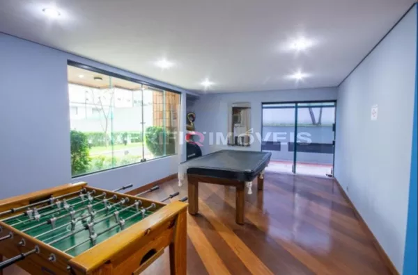 APARTAMENTO no 8º andar mobiliado com 3 dormitórios e 3 garagens