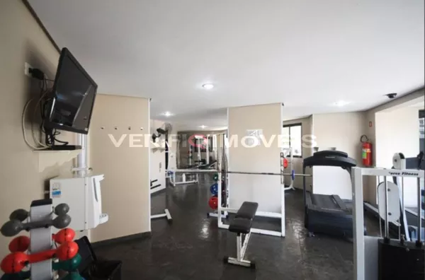 APARTAMENTO no 2º andar mobiliado com 3 dormitórios e 2 garagens