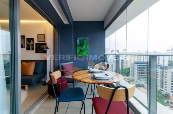 STUDIO no 17º andar mobiliado com 0 dormitório e 1 garagem