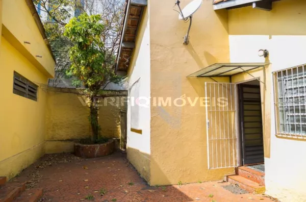 CASA com 3 dormitórios e 2 garagens
