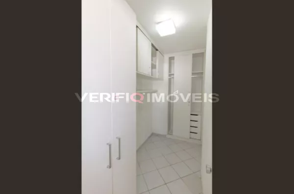APARTAMENTO no 15º andar com 5 dormitórios e 2 garagens