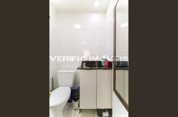 APARTAMENTO no 4º andar mobiliado com 1 dormitório