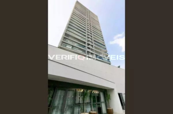 APARTAMENTO no 9º andar com 2 dormitórios e 2 garagens