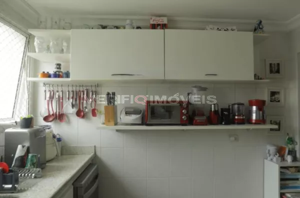 APARTAMENTO no 13º andar com 3 dormitórios e 2 garagens