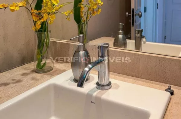 APARTAMENTO no 3º andar com 3 dormitórios e 1 garagem