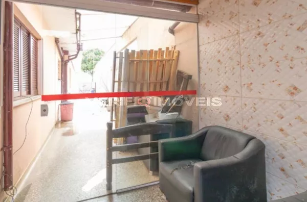 CASA com 6 dormitórios e 5 garagens