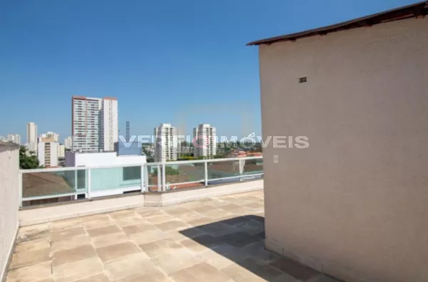 CASA com 3 dormitórios e 6 garagens