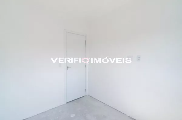 APARTAMENTO no 16º andar com 2 dormitórios e 1 garagem